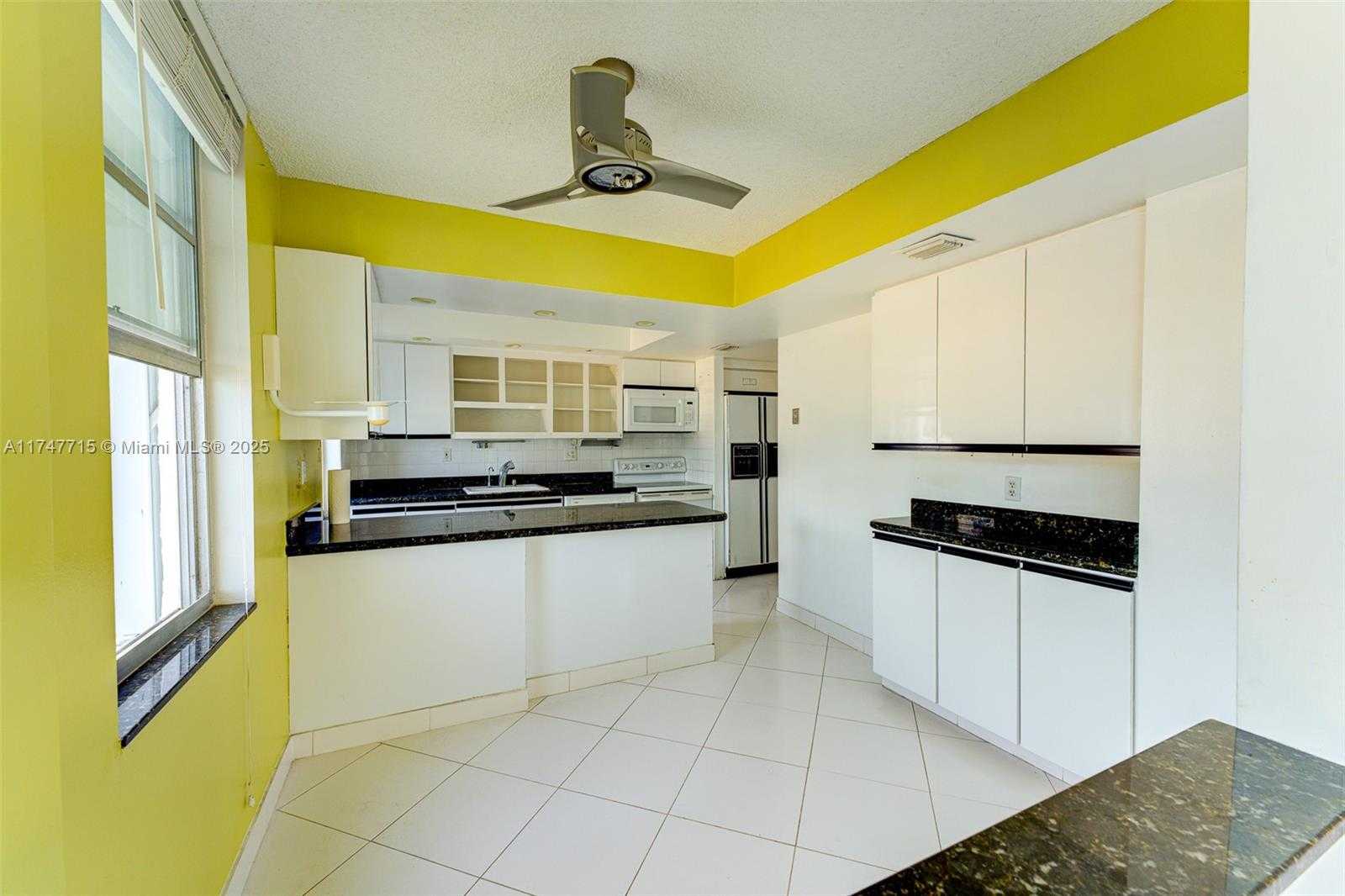 Small Image of 301 174TH ST #618, Sunny Isles Beach Number 15