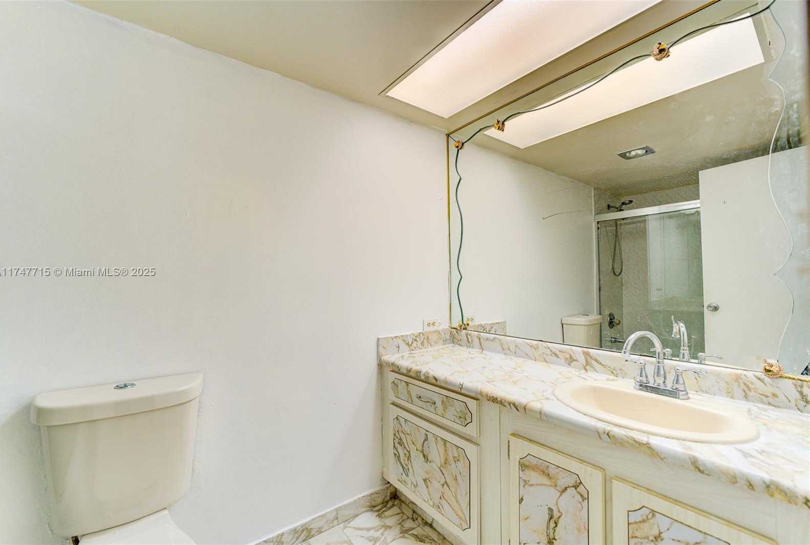Small Image of 301 174TH ST #618, Sunny Isles Beach Number 20