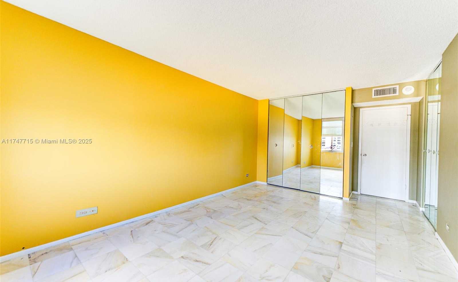 Small Image of 301 174TH ST #618, Sunny Isles Beach Number 25