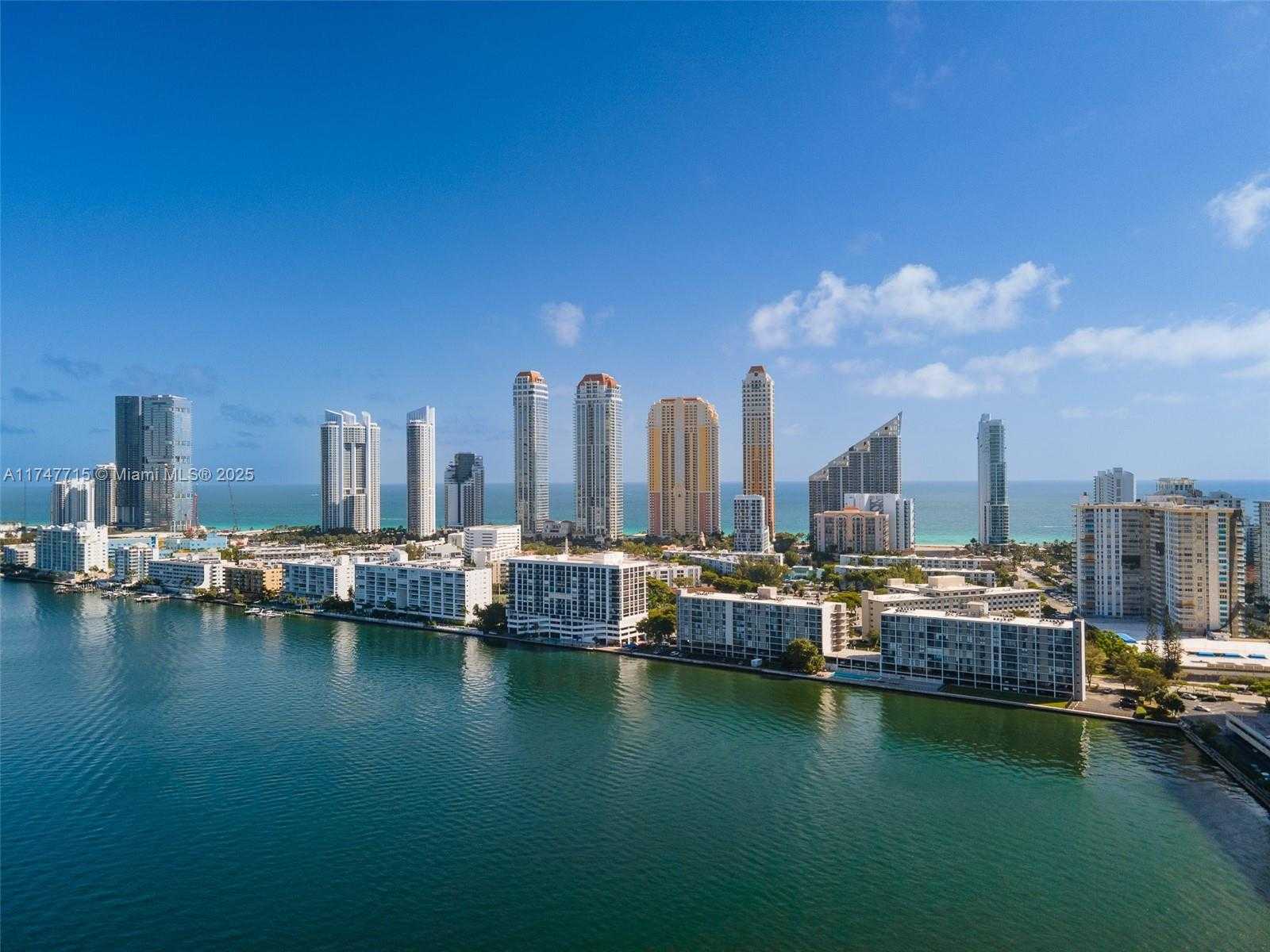 Small Image of 301 174TH ST #618, Sunny Isles Beach Number 4