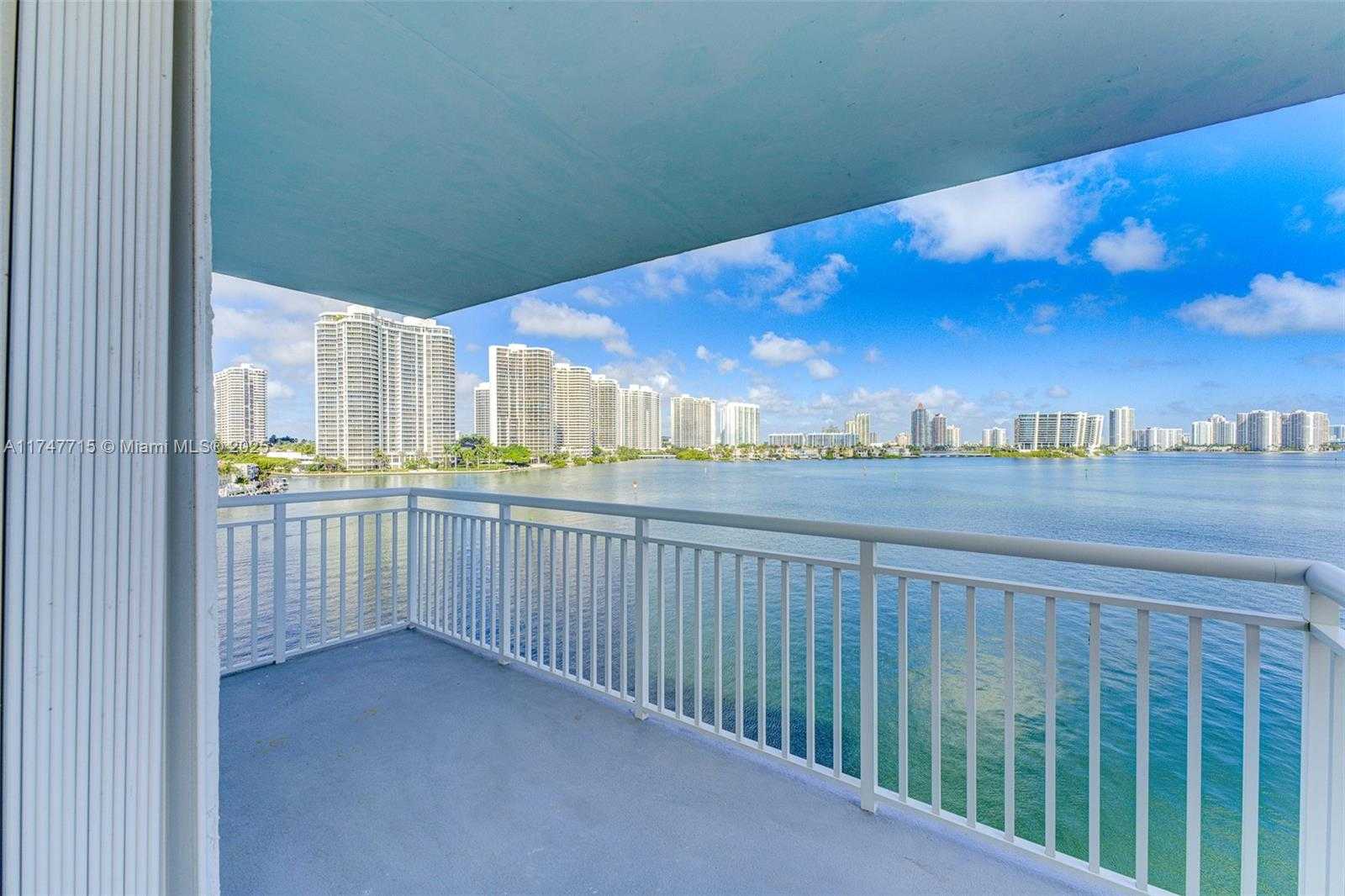 Small Image of 301 174TH ST #618, Sunny Isles Beach Number 7