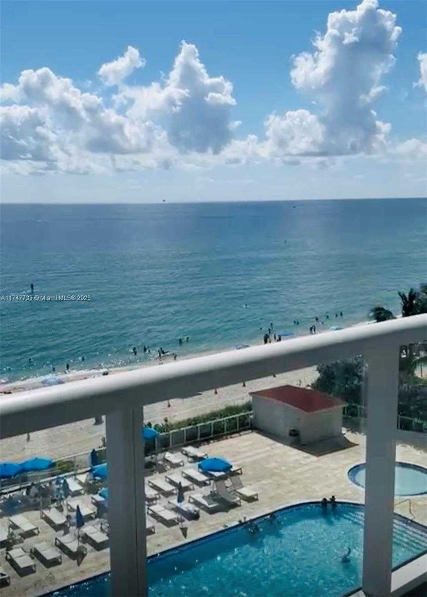 Small Image of 19201 COLLINS AVE #512, Sunny Isles Beach Number 3