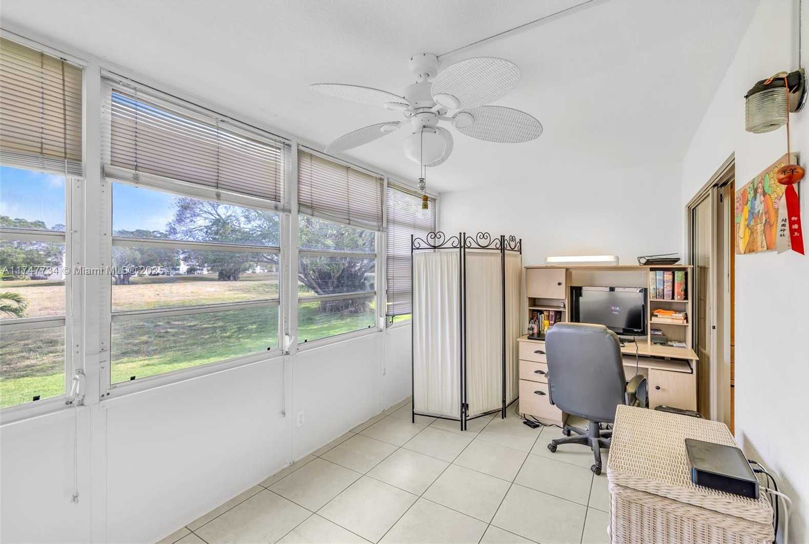 Small Image of 250 GRANTHAM C #250, Deerfield Beach Number 23