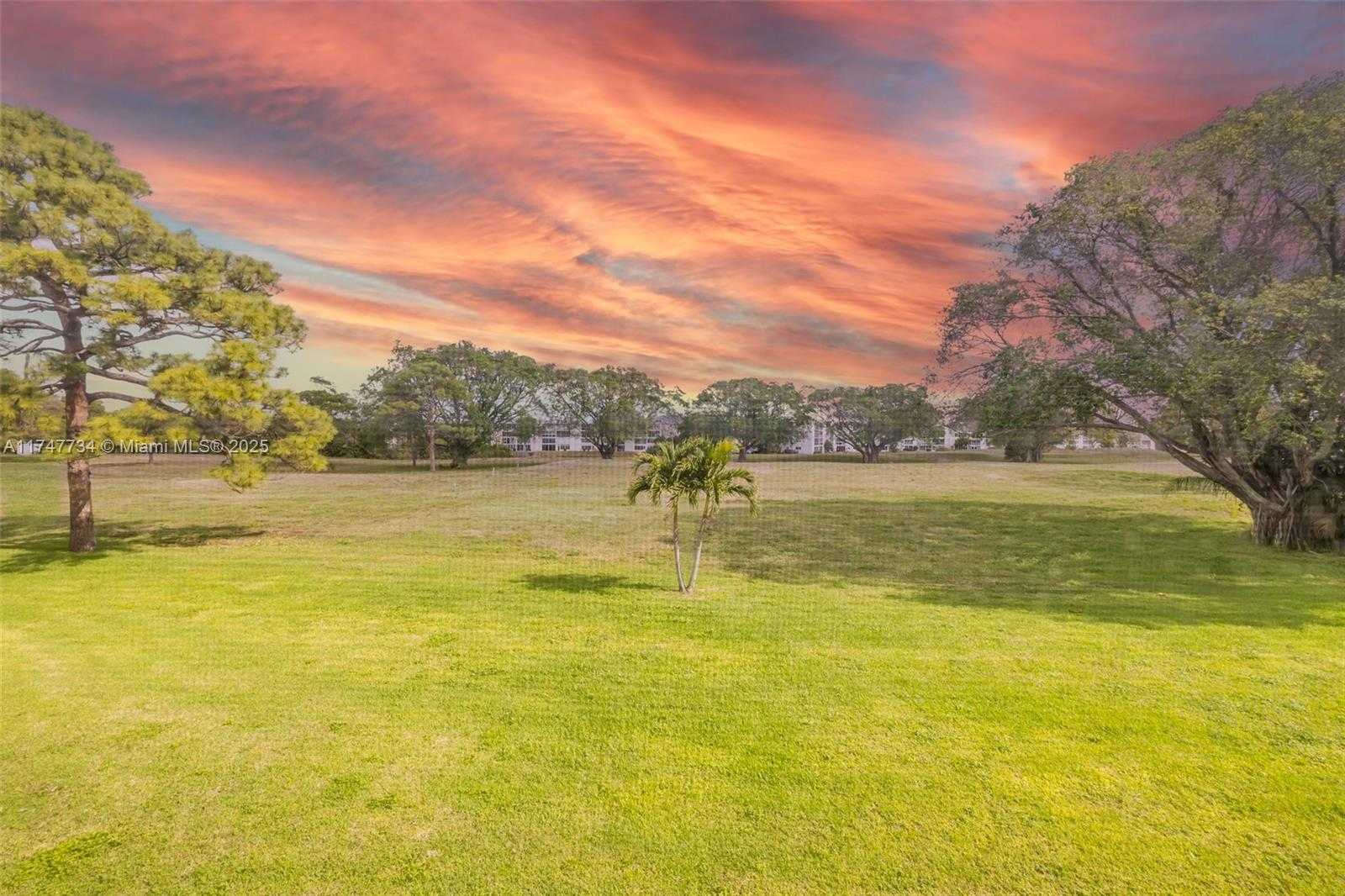 Small Image of 250 GRANTHAM C #250, Deerfield Beach Number 25