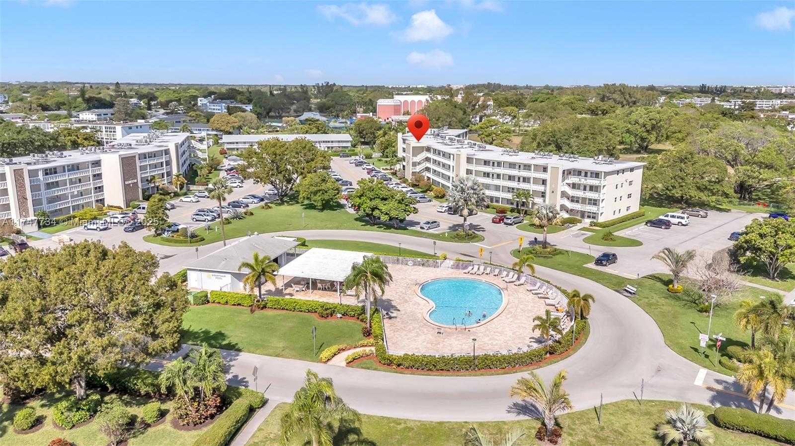 Small Image of 250 GRANTHAM C #250, Deerfield Beach Number 3
