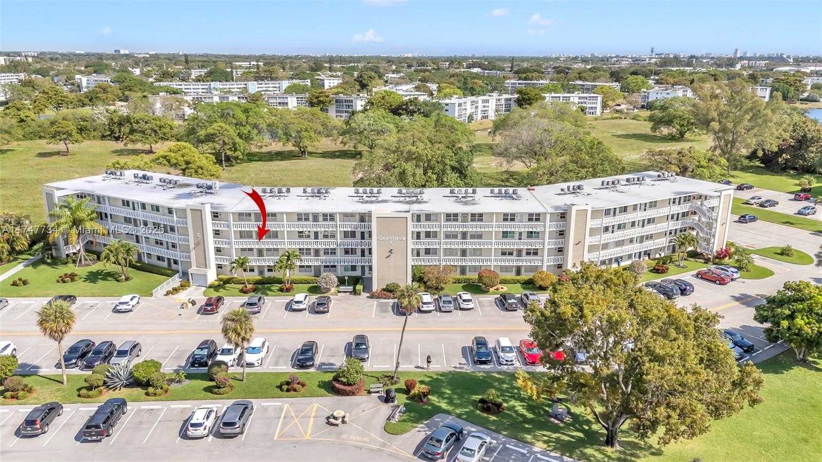 Small Image of 250 GRANTHAM C #250, Deerfield Beach Number 4