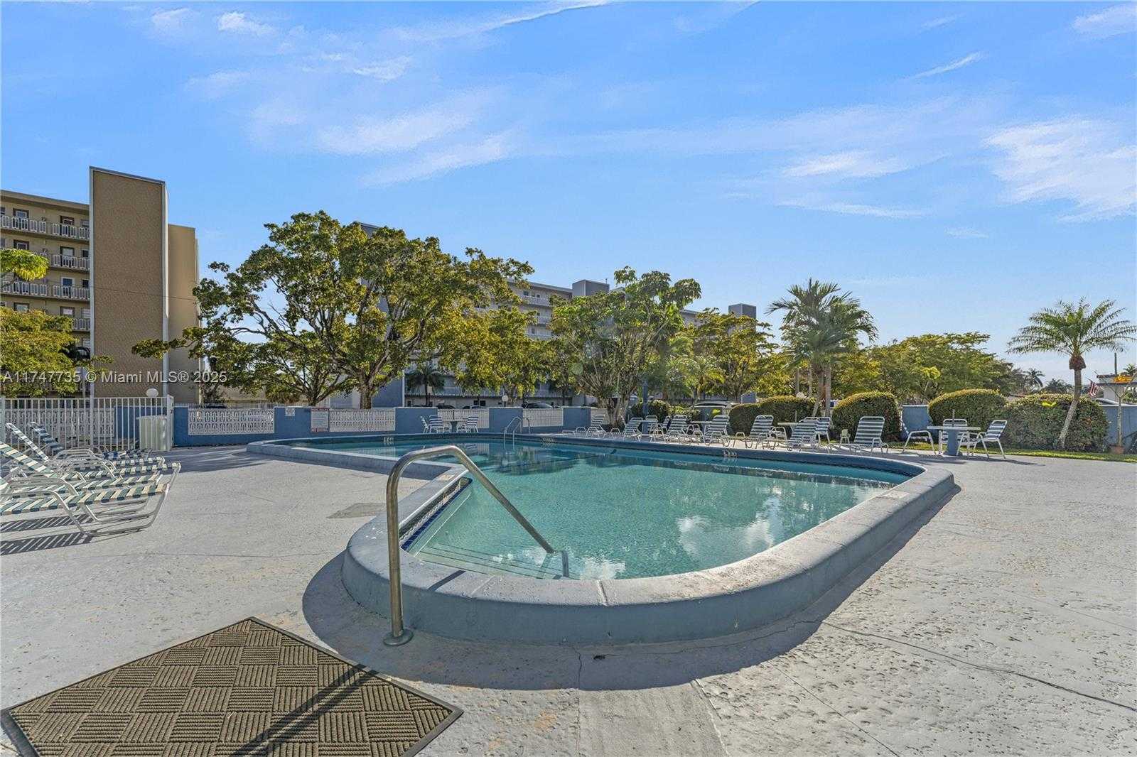 Small Image of 401 NORTH EAST 14TH AVE #603, Hallandale Beach Number 31