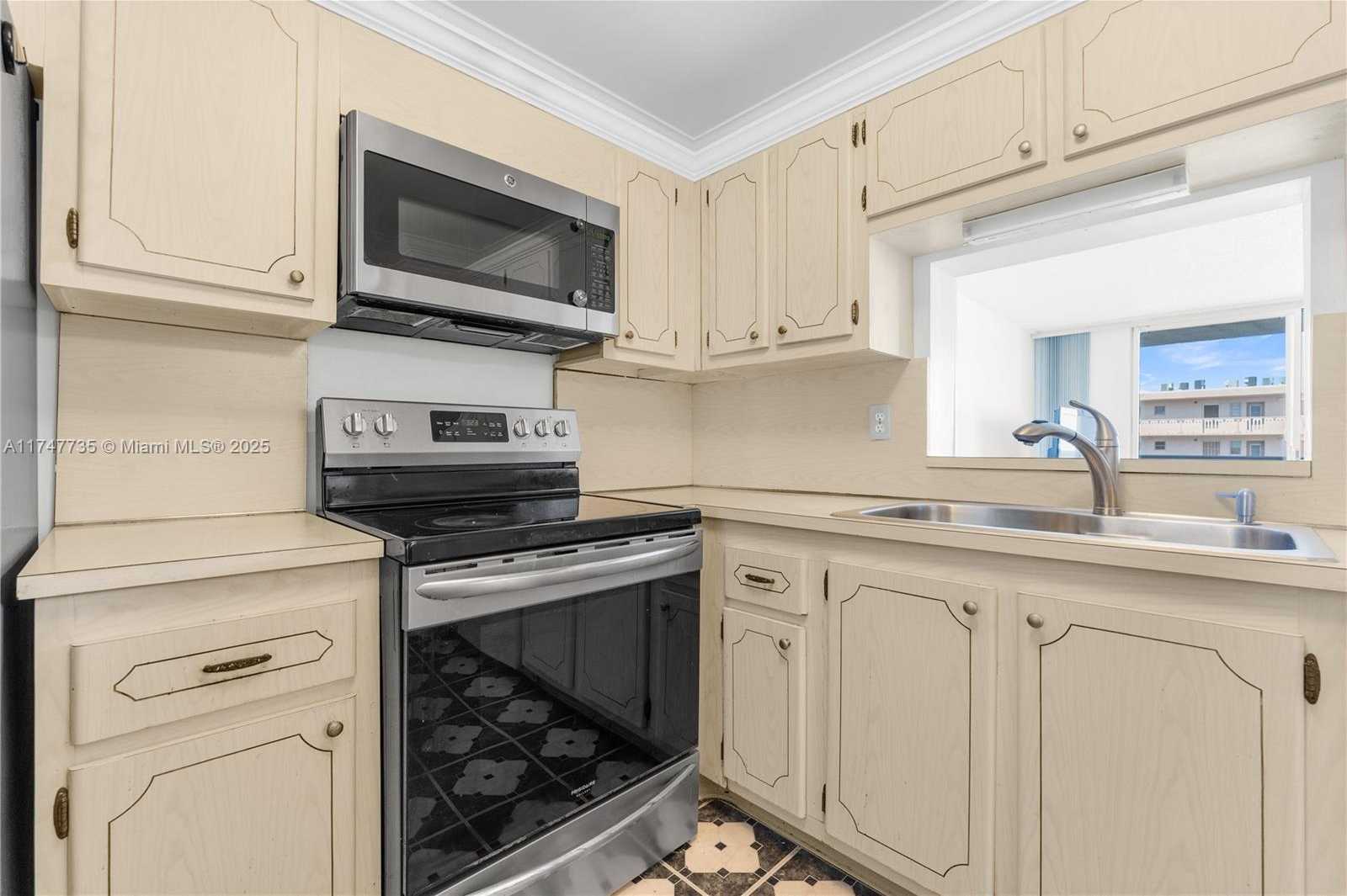 Small Image of 401 NORTH EAST 14TH AVE #603, Hallandale Beach Number 6