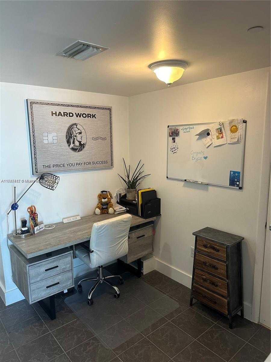 Small Image of 50 BISCAYNE BLVD #3505, Miami Number 8