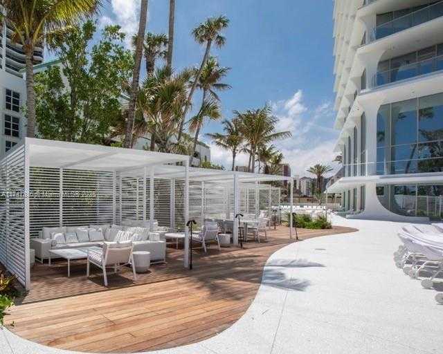 Small Image of 16901 COLLINS AVE #1604, Sunny Isles Beach Number 6