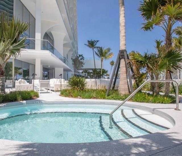 Small Image of 16901 COLLINS AVE #1604, Sunny Isles Beach Number 8