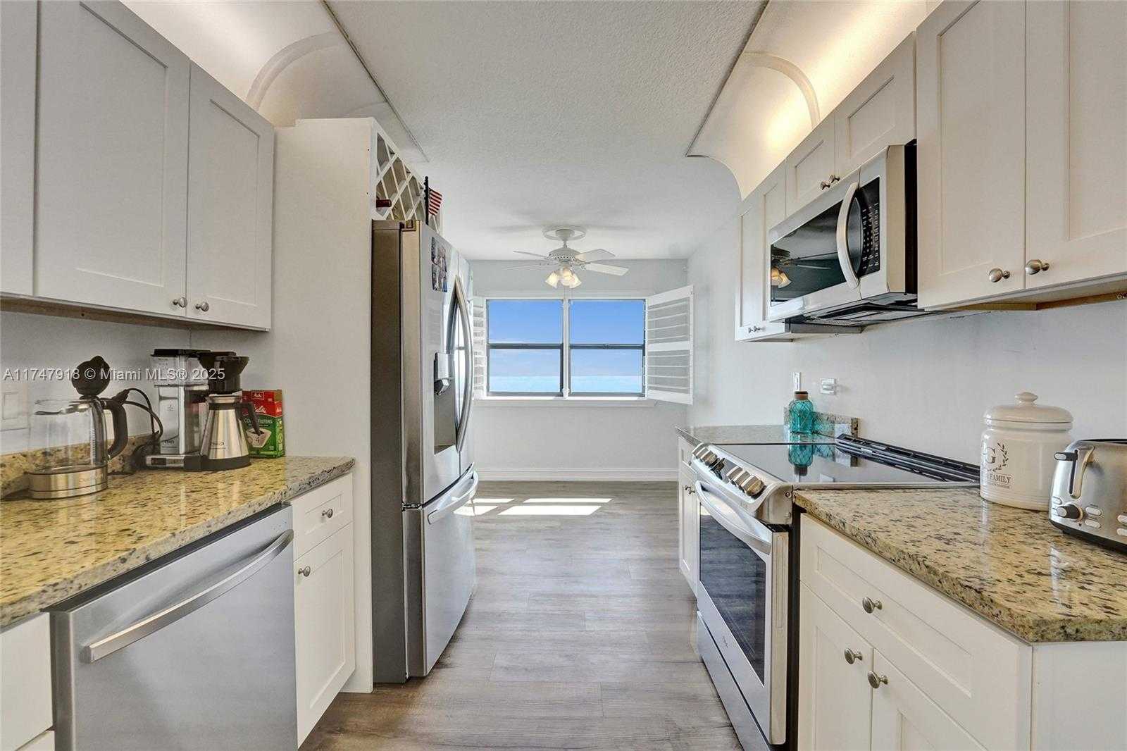Small Image of 1201 SOUTH OCEAN DR #701S, Hollywood Number 10