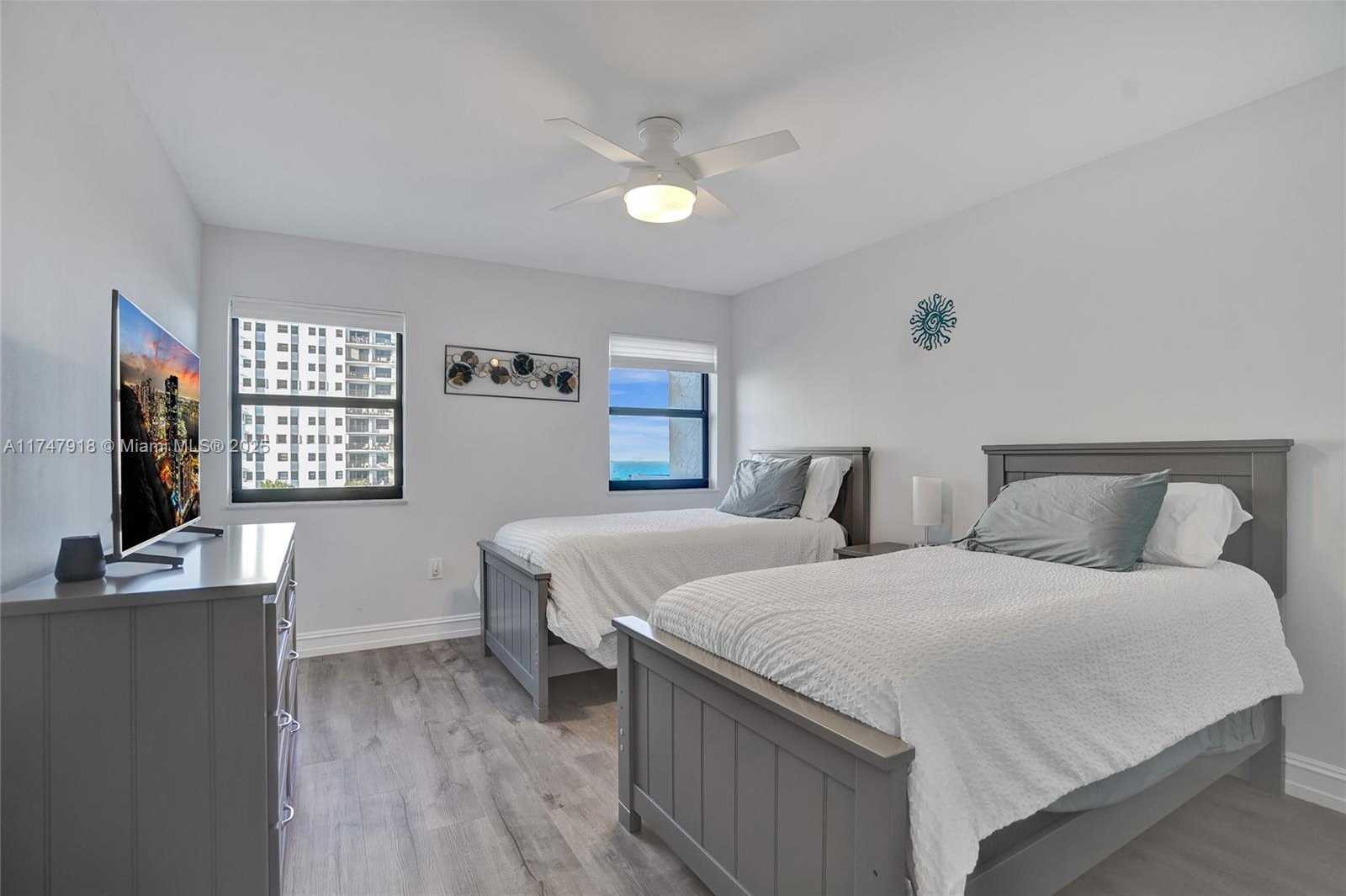 Small Image of 1201 SOUTH OCEAN DR #701S, Hollywood Number 23