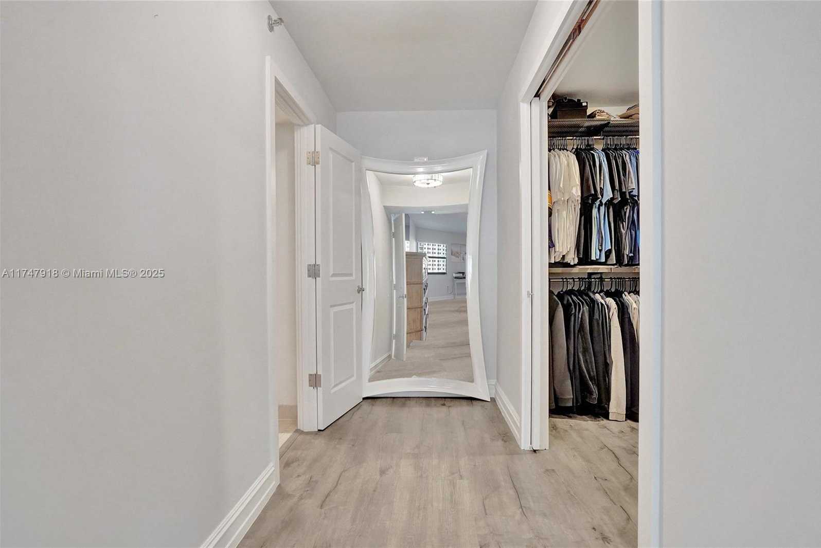 Small Image of 1201 SOUTH OCEAN DR #701S, Hollywood Number 35