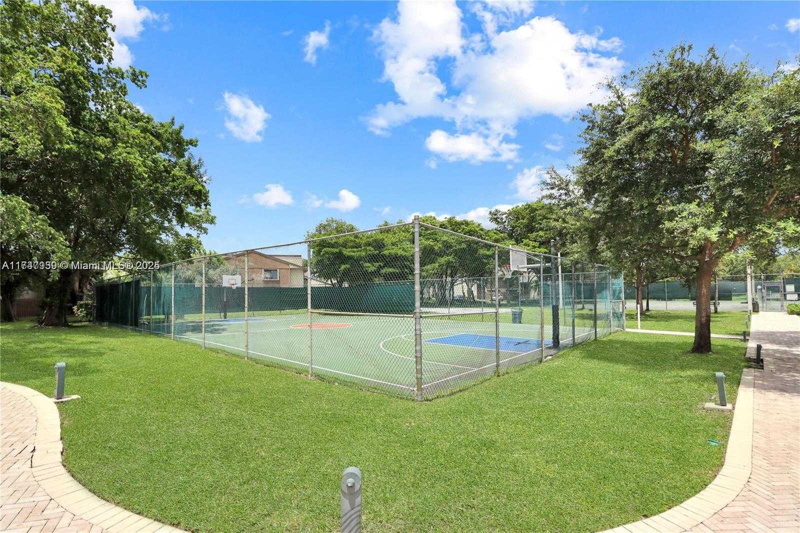 Small Image of 10661 SOUTH WEST 113TH PL #94C, Miami Number 23