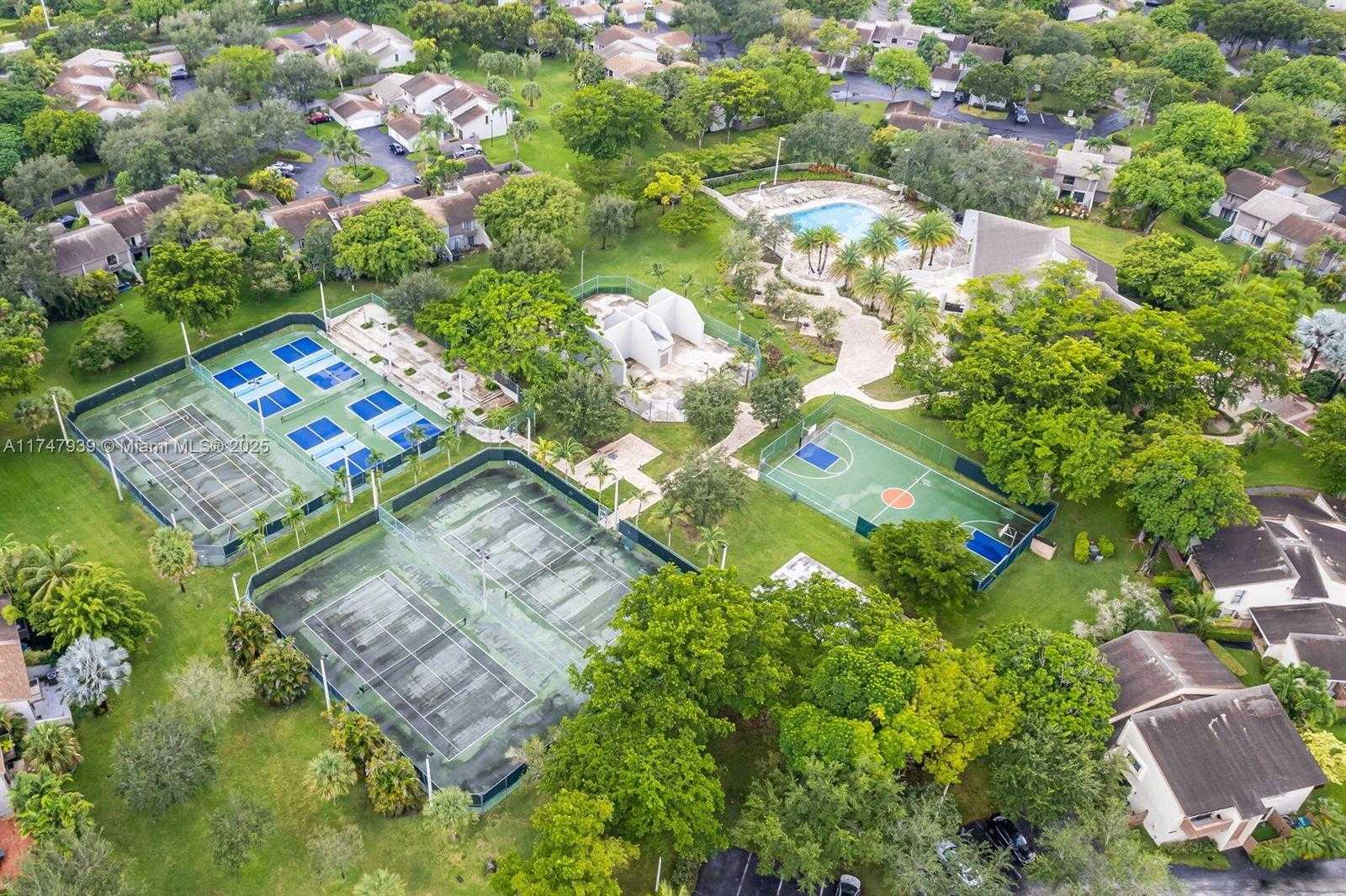 Small Image of 10661 SOUTH WEST 113TH PL #94C, Miami Number 27