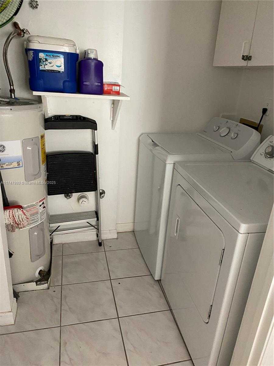 Small Image of 18000 NORTH BAY RD #601, Sunny Isles Beach Number 12