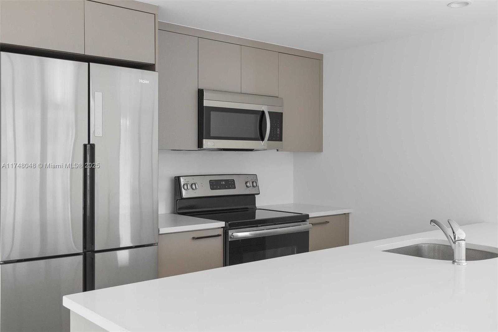 Small Image of 1150 101ST ST #402, Bay Harbor Islands Number 2