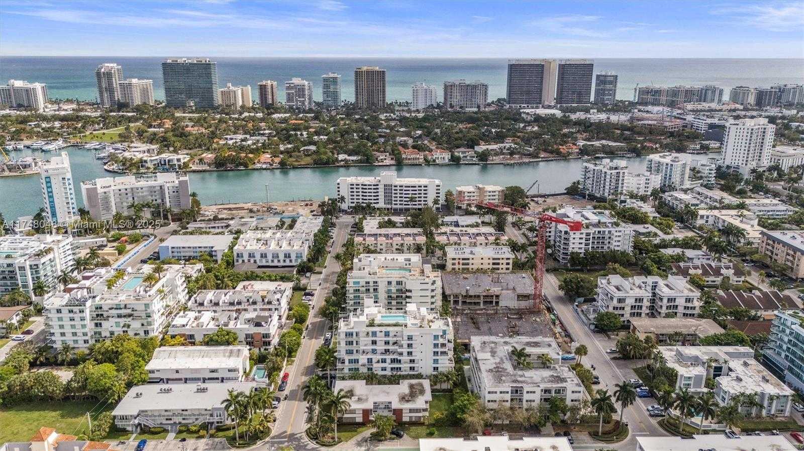 Small Image of 1150 101ST ST #402, Bay Harbor Islands Number 25