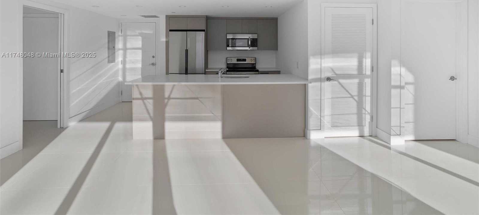 Small Image of 1150 101ST ST #402, Bay Harbor Islands Number 8