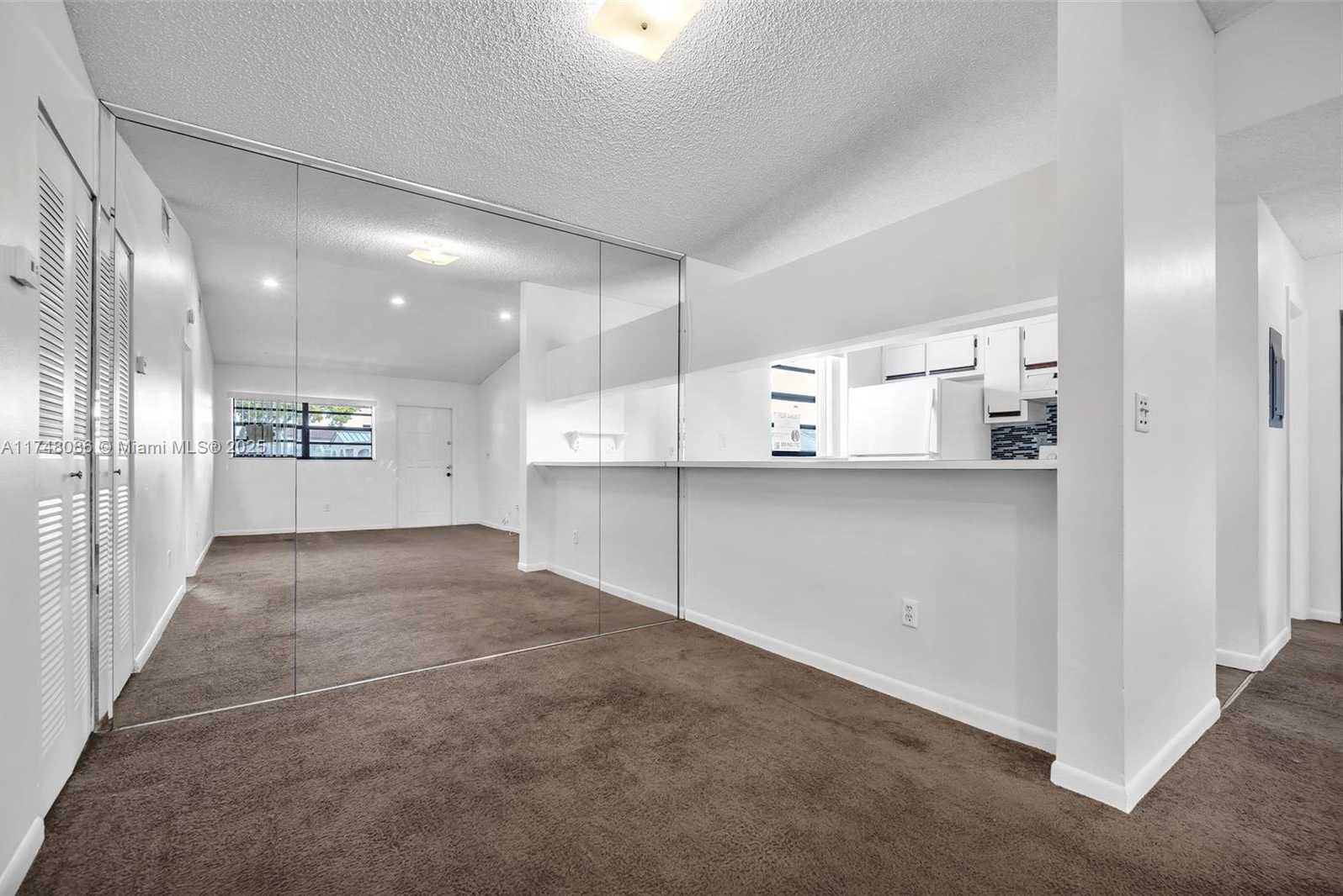 Small Image of 18224 MEDITERRANEAN BLVD #5-17, Hialeah Number 11