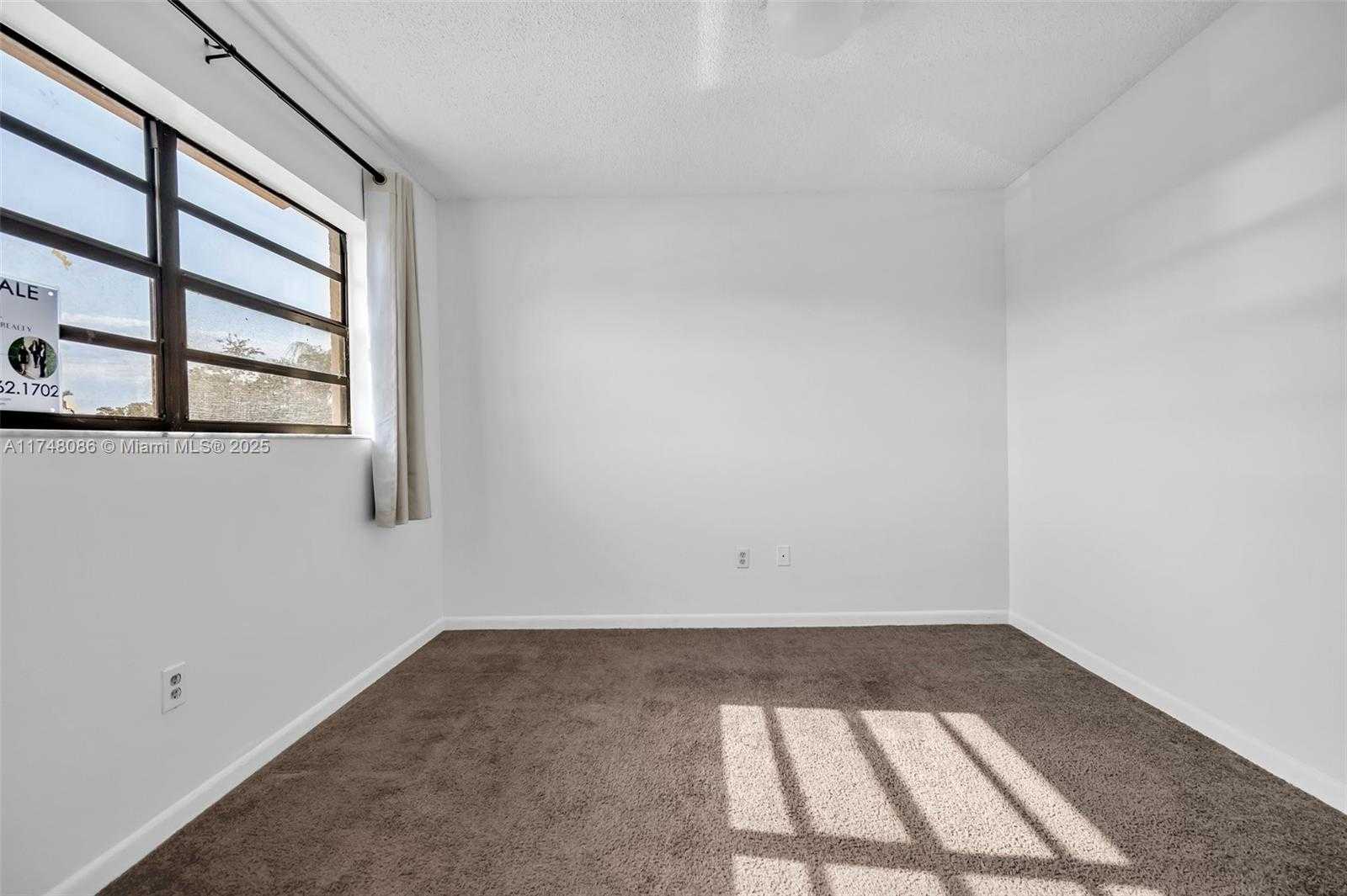 Small Image of 18224 MEDITERRANEAN BLVD #5-17, Hialeah Number 20