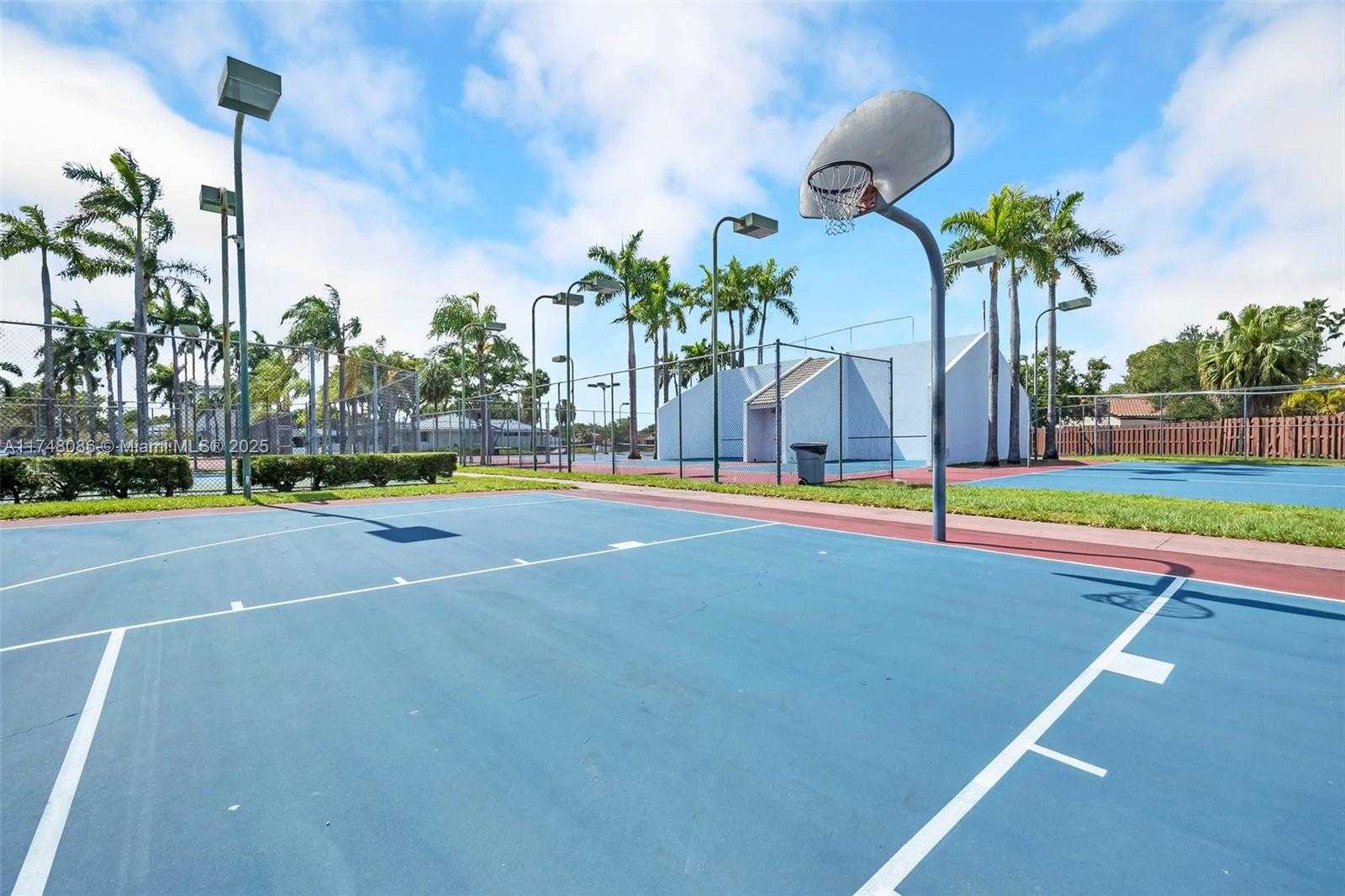 Small Image of 18224 MEDITERRANEAN BLVD #5-17, Hialeah Number 32