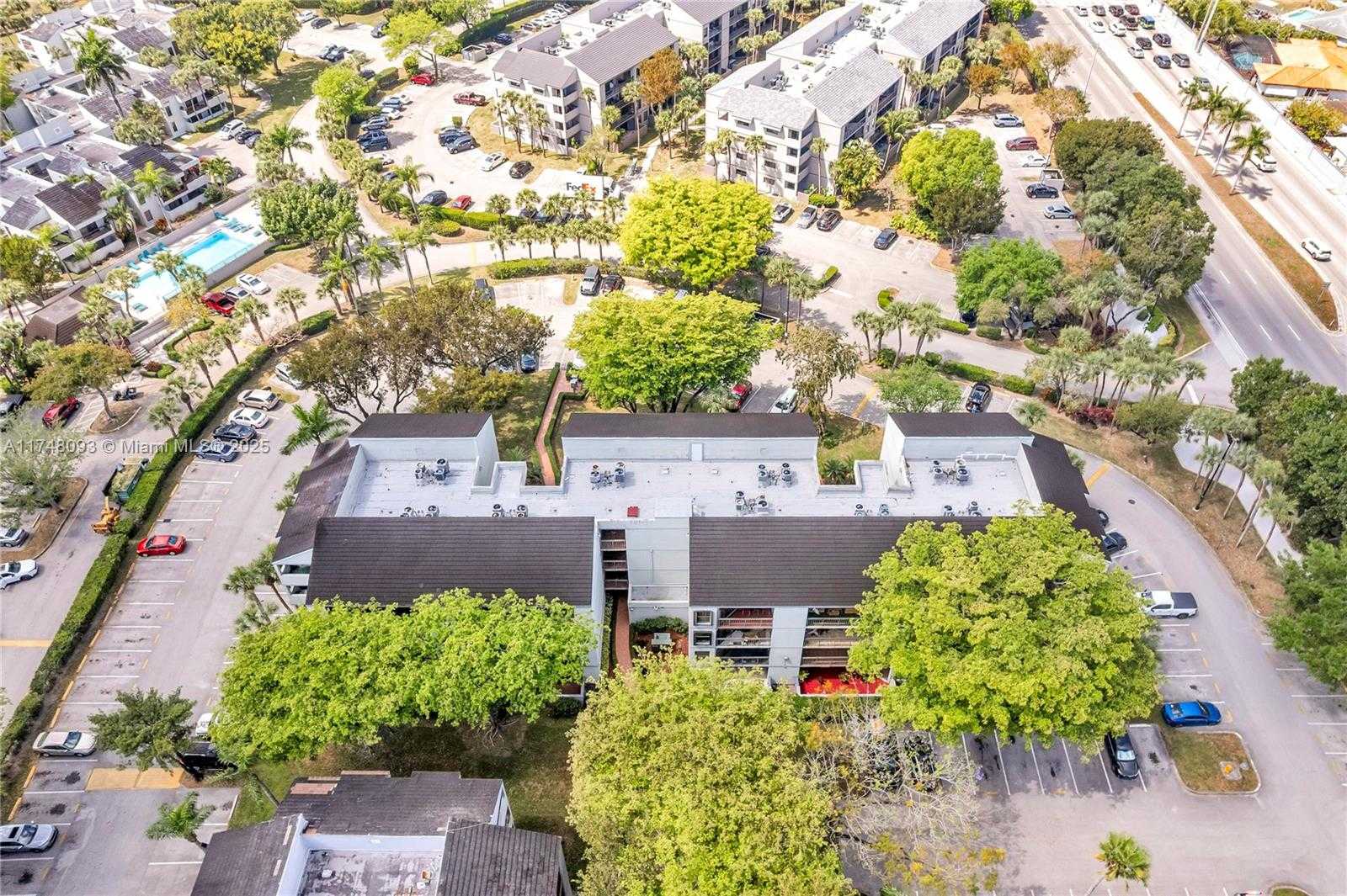 Small Image of 8811 SOUTH WEST 132ND PL #206CW, Miami Number 2