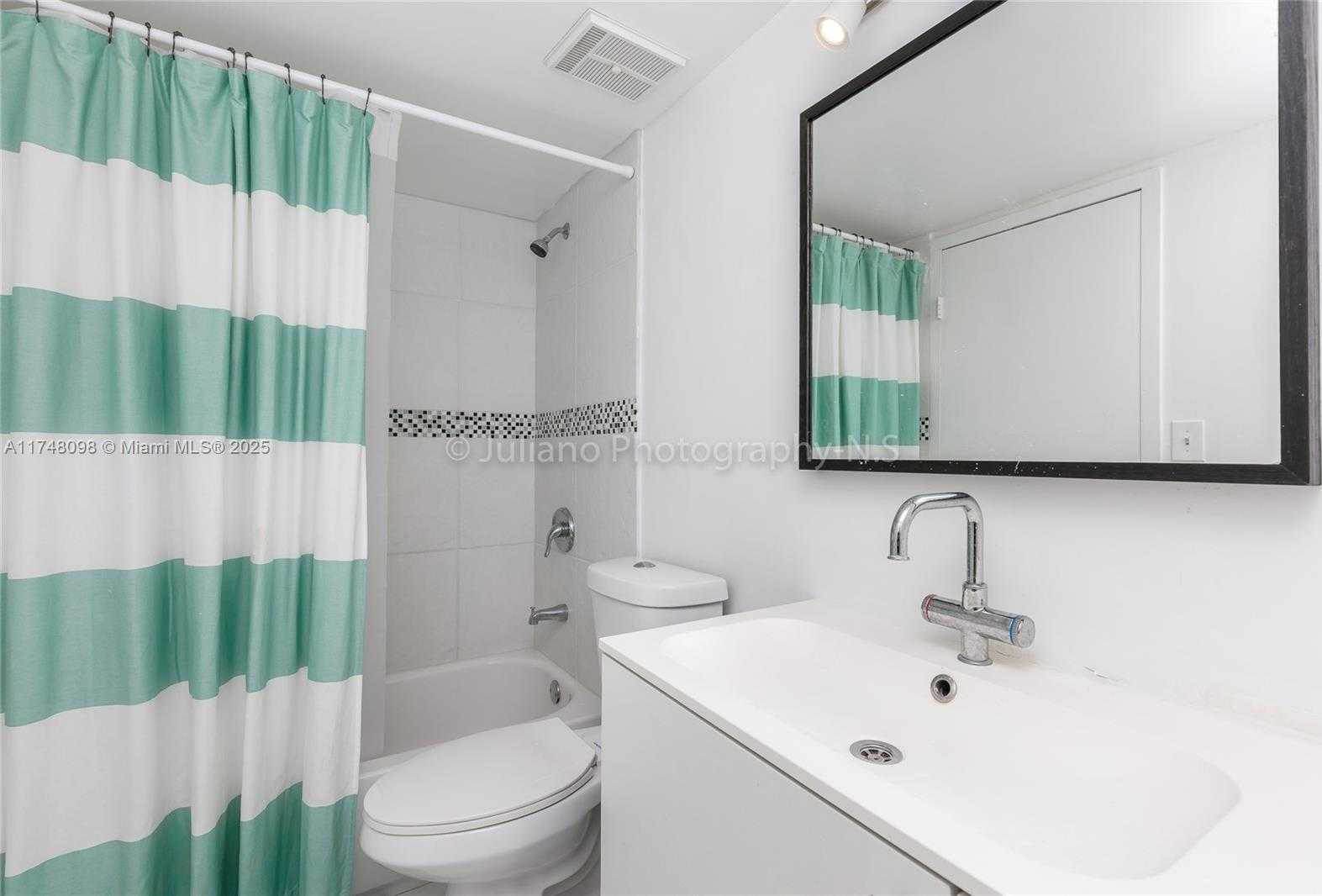 Small Image of 7601 EAST TREASURE DR #1108, North Bay Village Number 18