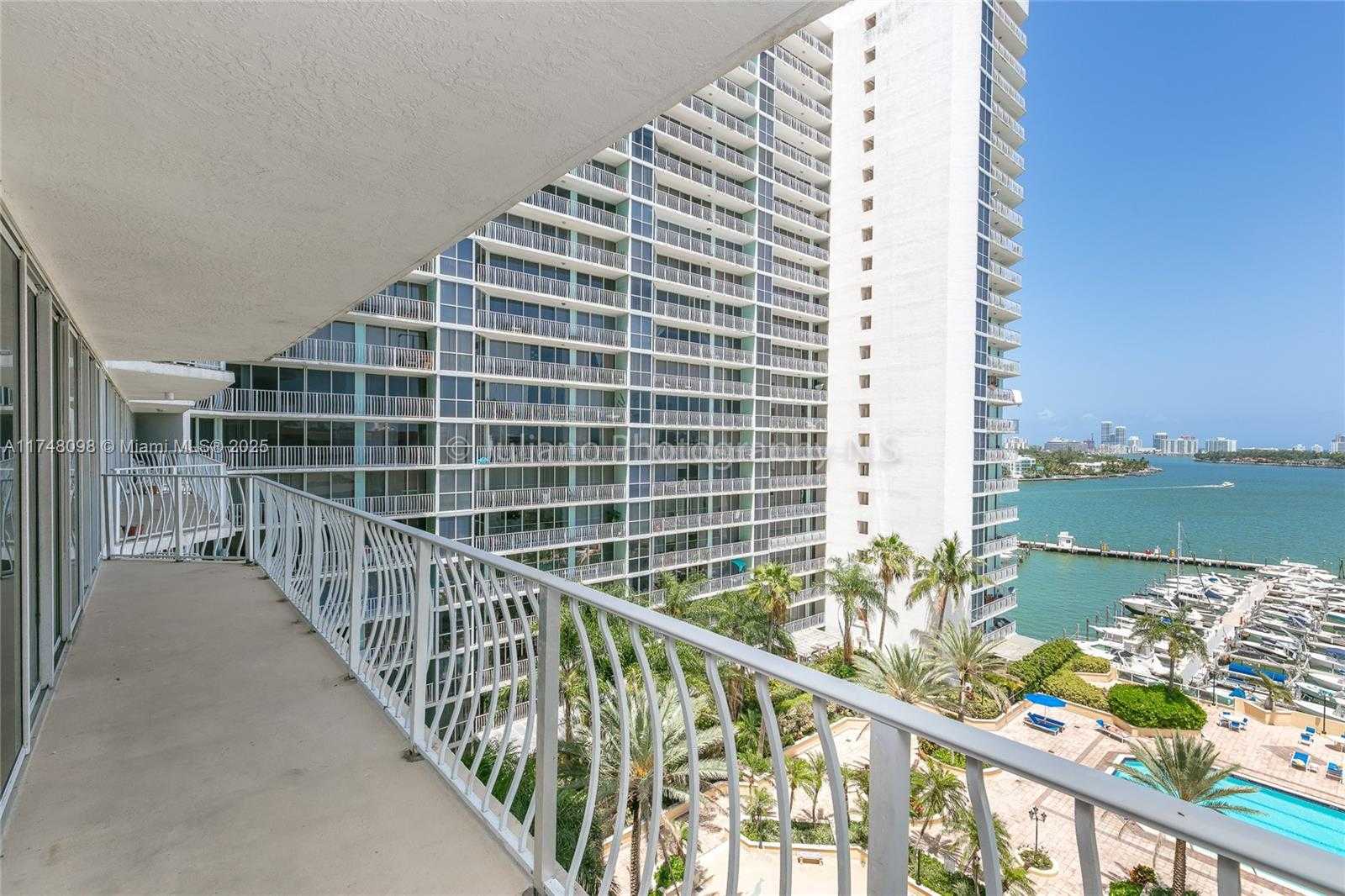 Small Image of 7601 EAST TREASURE DR #1108, North Bay Village Number 3