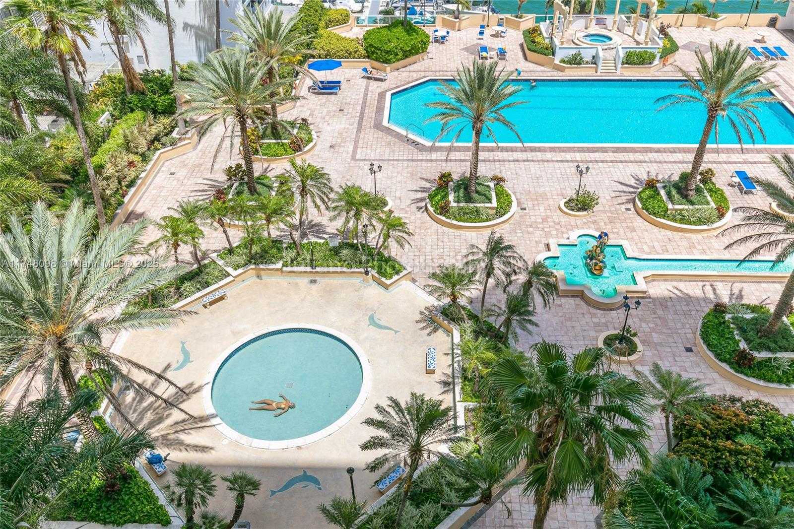 Small Image of 7601 EAST TREASURE DR #1108, North Bay Village Number 4
