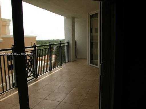 Small Image of 357 ALMERIA AVE #804, Coral Gables Number 9