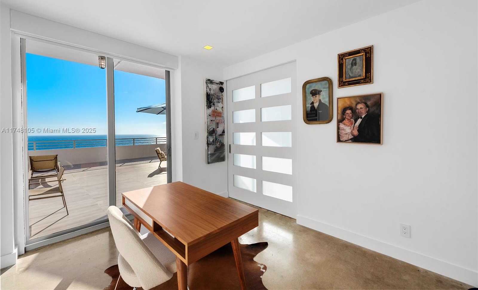 Small Image of 5555 COLLINS AVE #PHC, Miami Beach Number 27