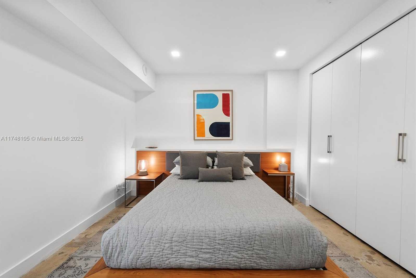 Small Image of 5555 COLLINS AVE #PHC, Miami Beach Number 33