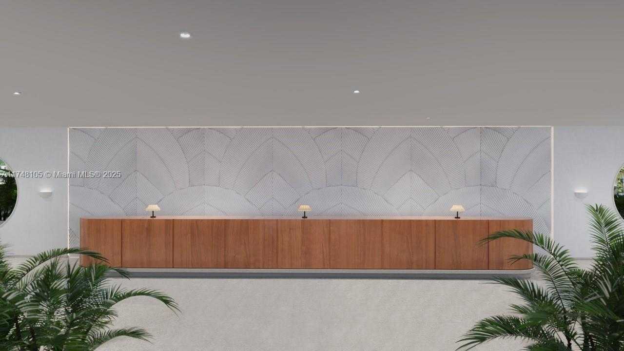 Small Image of 5555 COLLINS AVE #PHC, Miami Beach Number 49