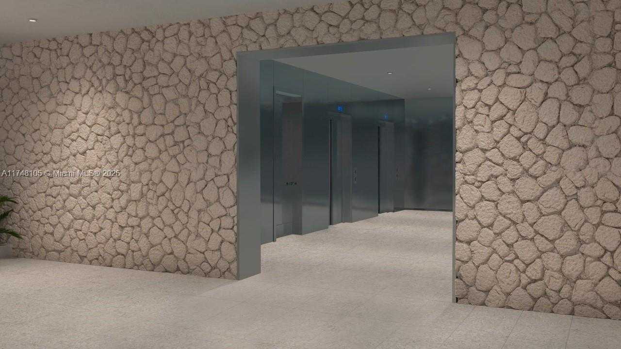 Small Image of 5555 COLLINS AVE #PHC, Miami Beach Number 61