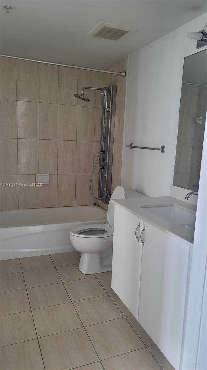 Small Image of 1750 NORTH BAYSHORE DR #3311, Miami Number 9