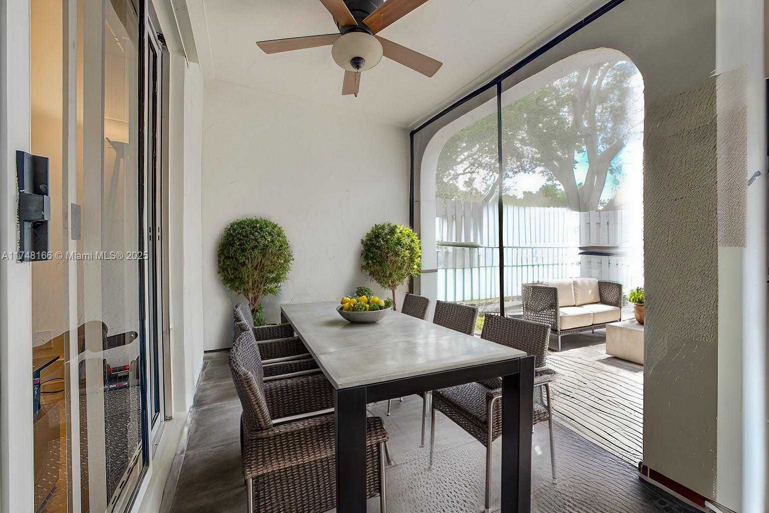 Small Image of 1438 SPRINGSIDE DR, Weston Number 18