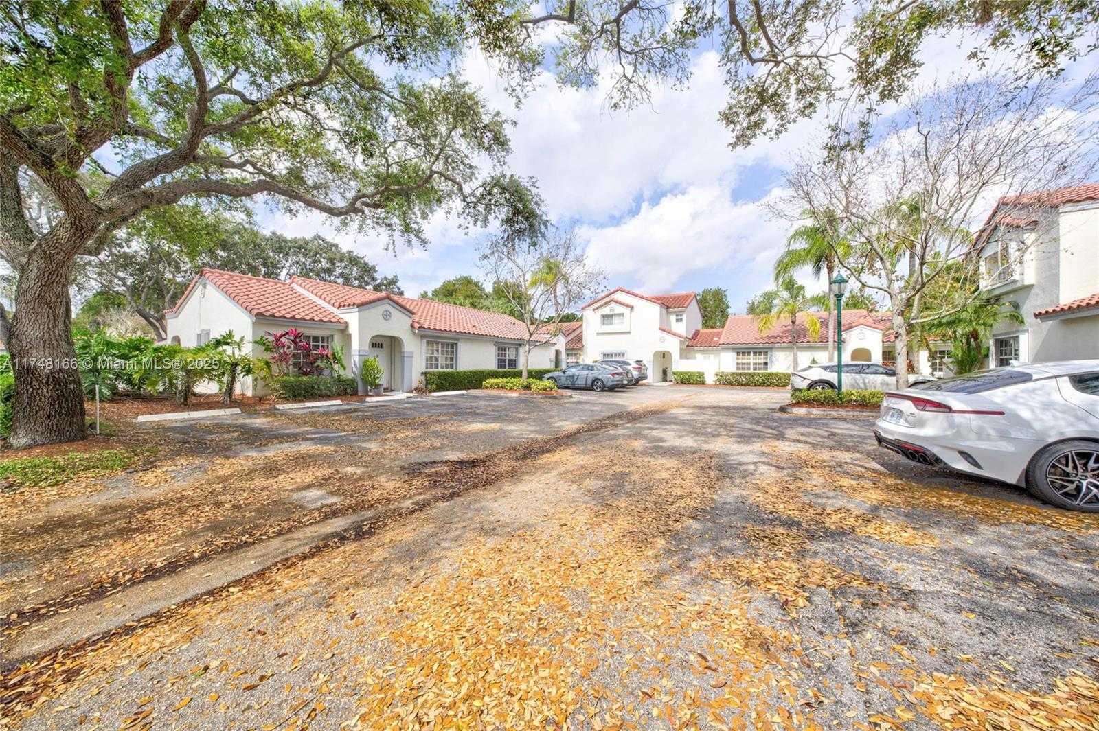 Small Image of 1438 SPRINGSIDE DR, Weston Number 21