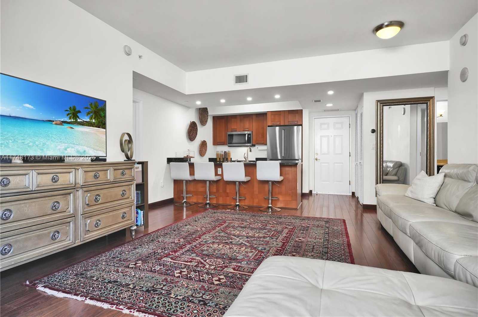 Small Image of 4100 SALZEDO ST #411, Coral Gables Number 10
