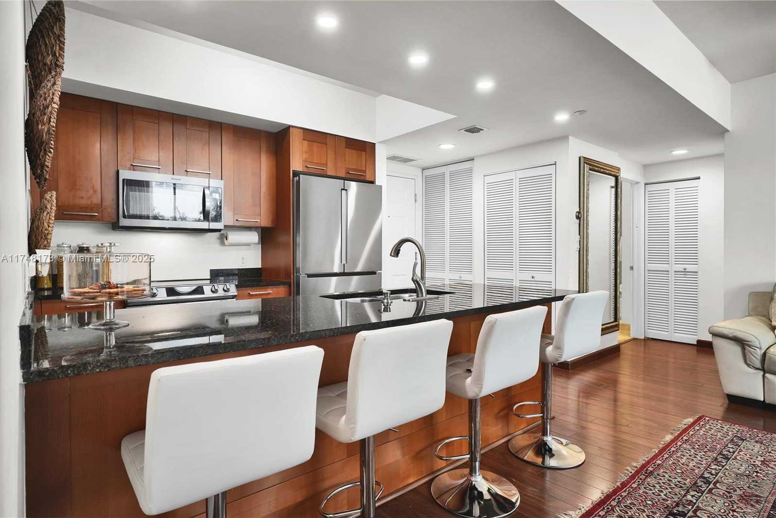 Small Image of 4100 SALZEDO ST #411, Coral Gables Number 12