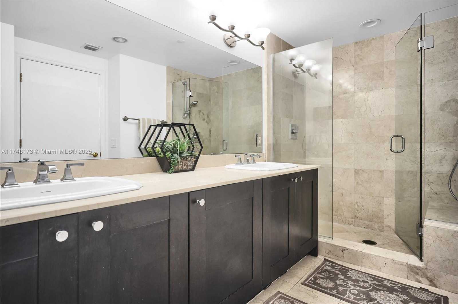Small Image of 4100 SALZEDO ST #411, Coral Gables Number 19