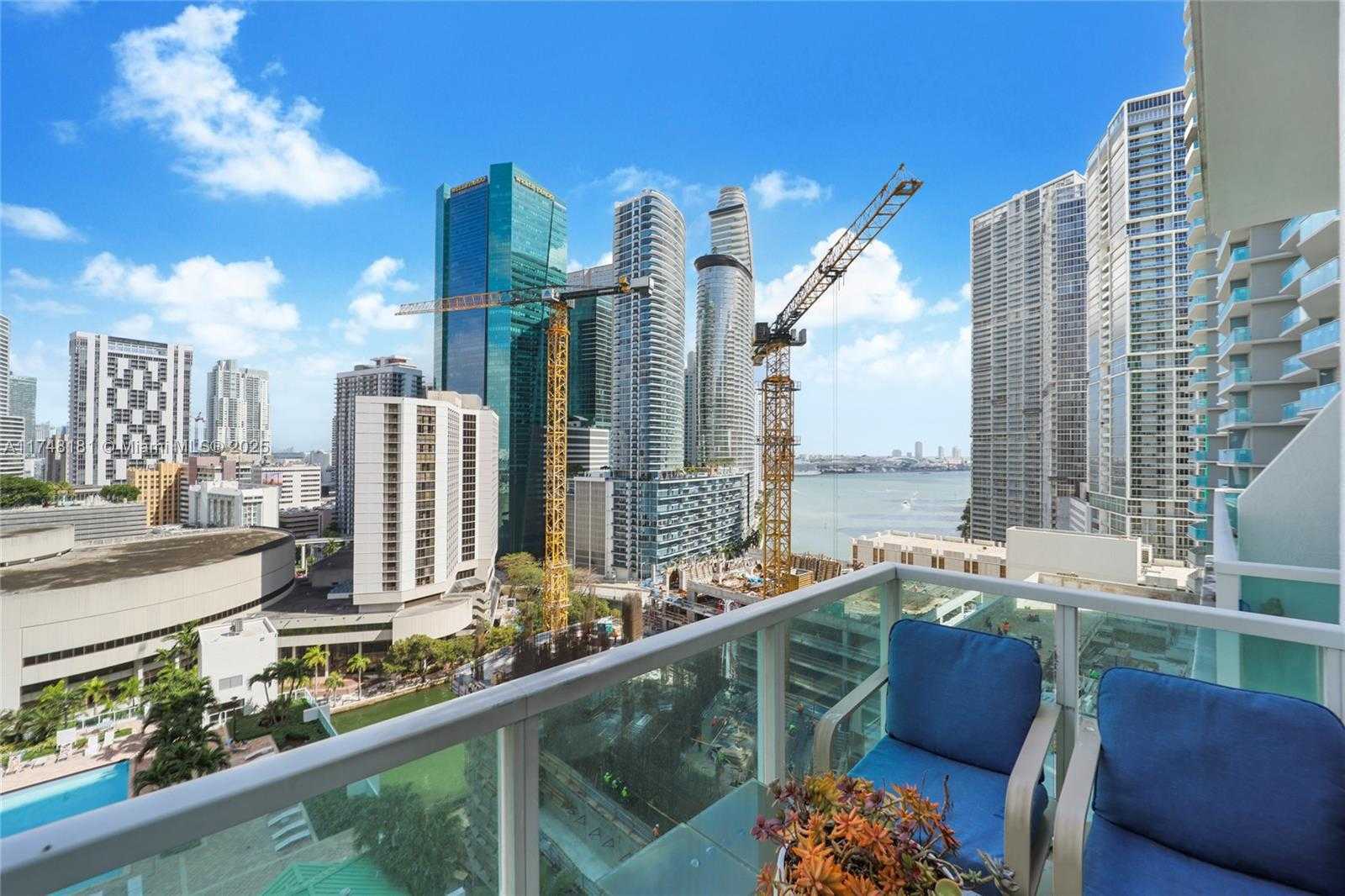 Small Image of 41 SOUTH EAST 5TH ST #1205, Miami Number 11