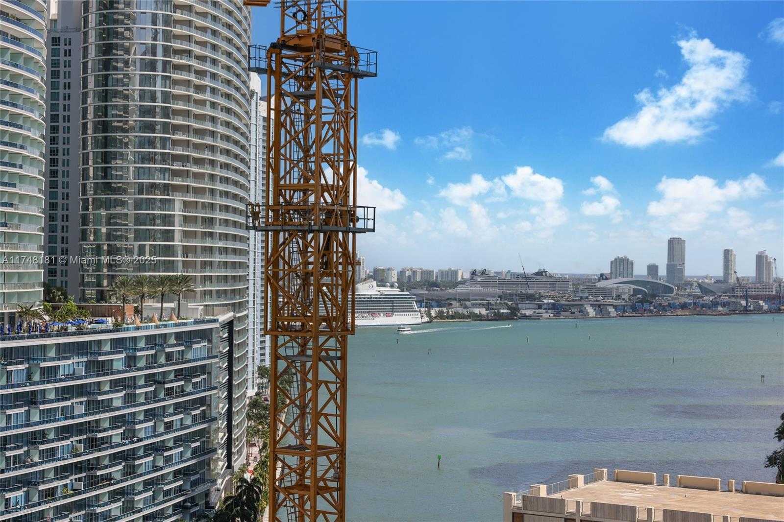 Small Image of 41 SOUTH EAST 5TH ST #1205, Miami Number 14