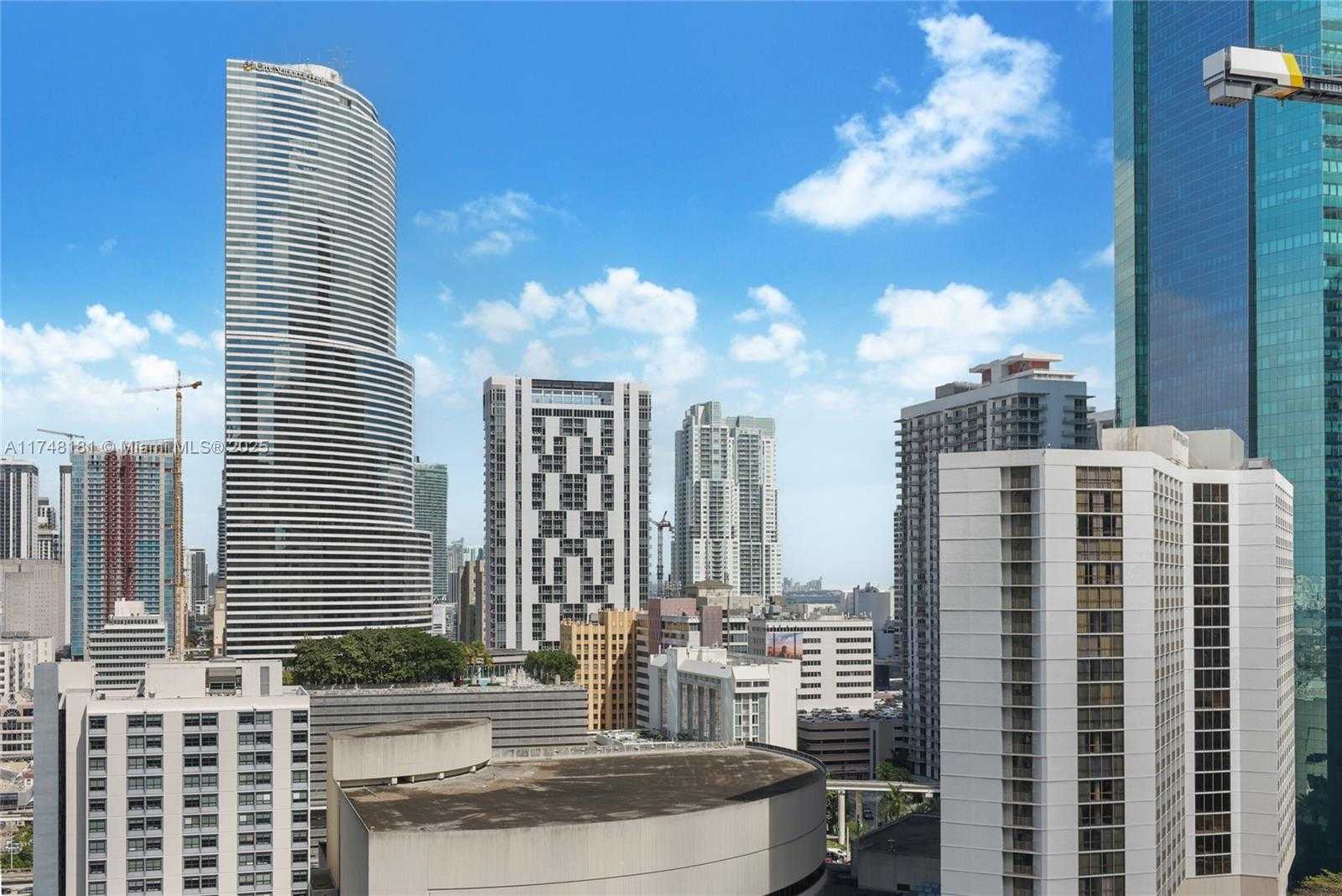 Small Image of 41 SOUTH EAST 5TH ST #1205, Miami Number 17