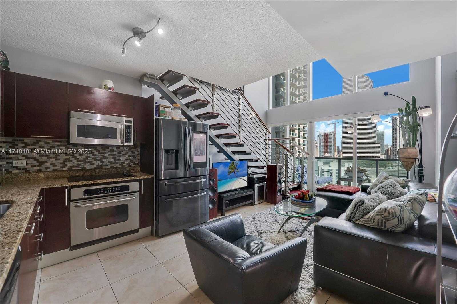 Small Image of 41 SOUTH EAST 5TH ST #1205, Miami Number 4