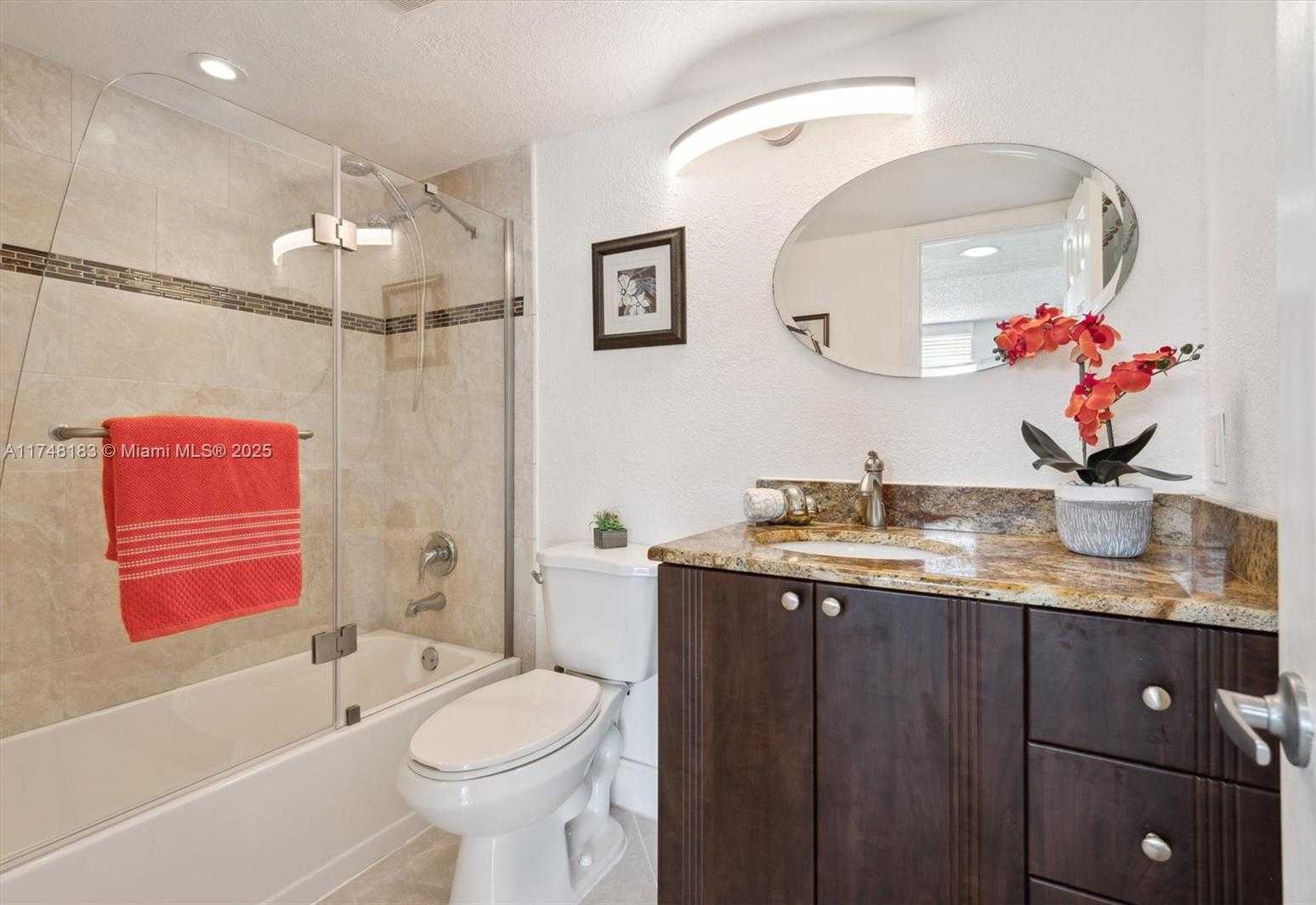 Small Image of 361 SOUTH HOLLYBROOK DR #107, Pembroke Pines Number 13