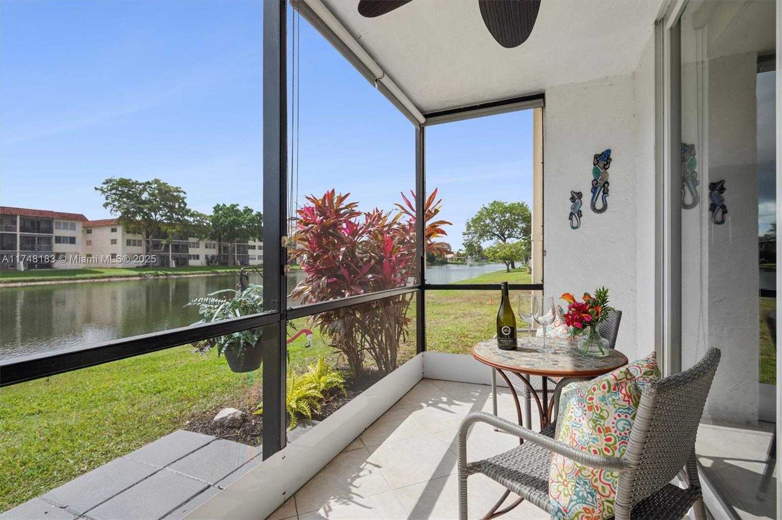 Small Image of 361 SOUTH HOLLYBROOK DR #107, Pembroke Pines Number 14