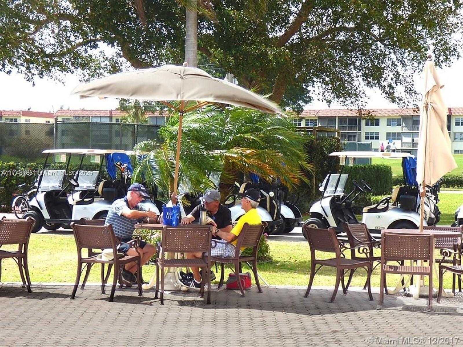Small Image of 361 SOUTH HOLLYBROOK DR #107, Pembroke Pines Number 30