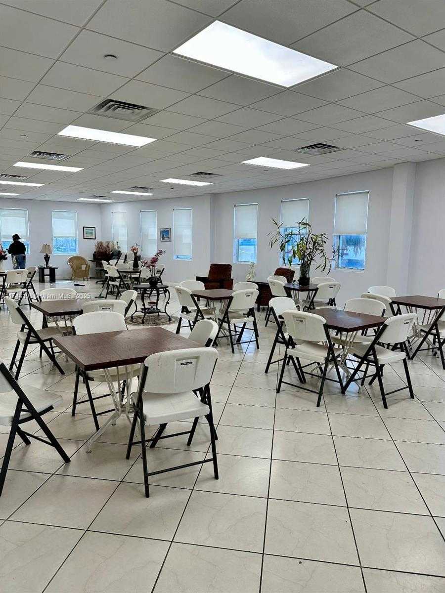 Small Image of 6969 COLLINS AVE #701, Miami Beach Number 12